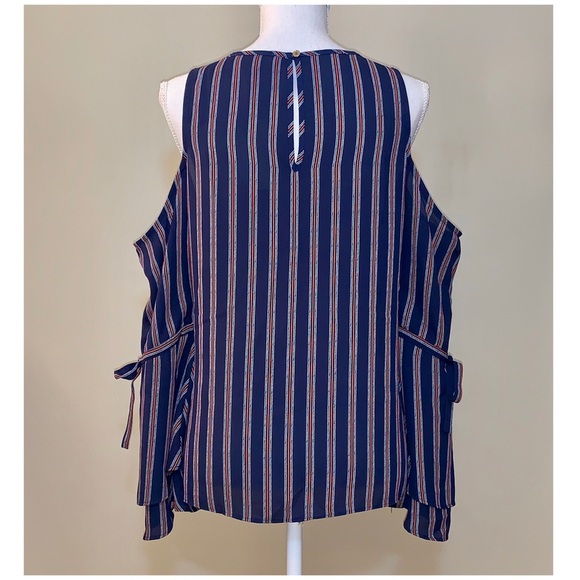 NWT MICHAEL Michael Kors Cold Shoulder Blouse - Picture 3 of 5